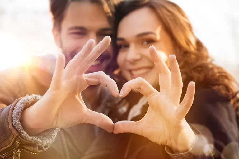 Hoeveel stellen blijven samen na relatietherapie?